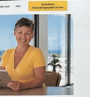 Monika Schwaiger im Beratungsgespräch